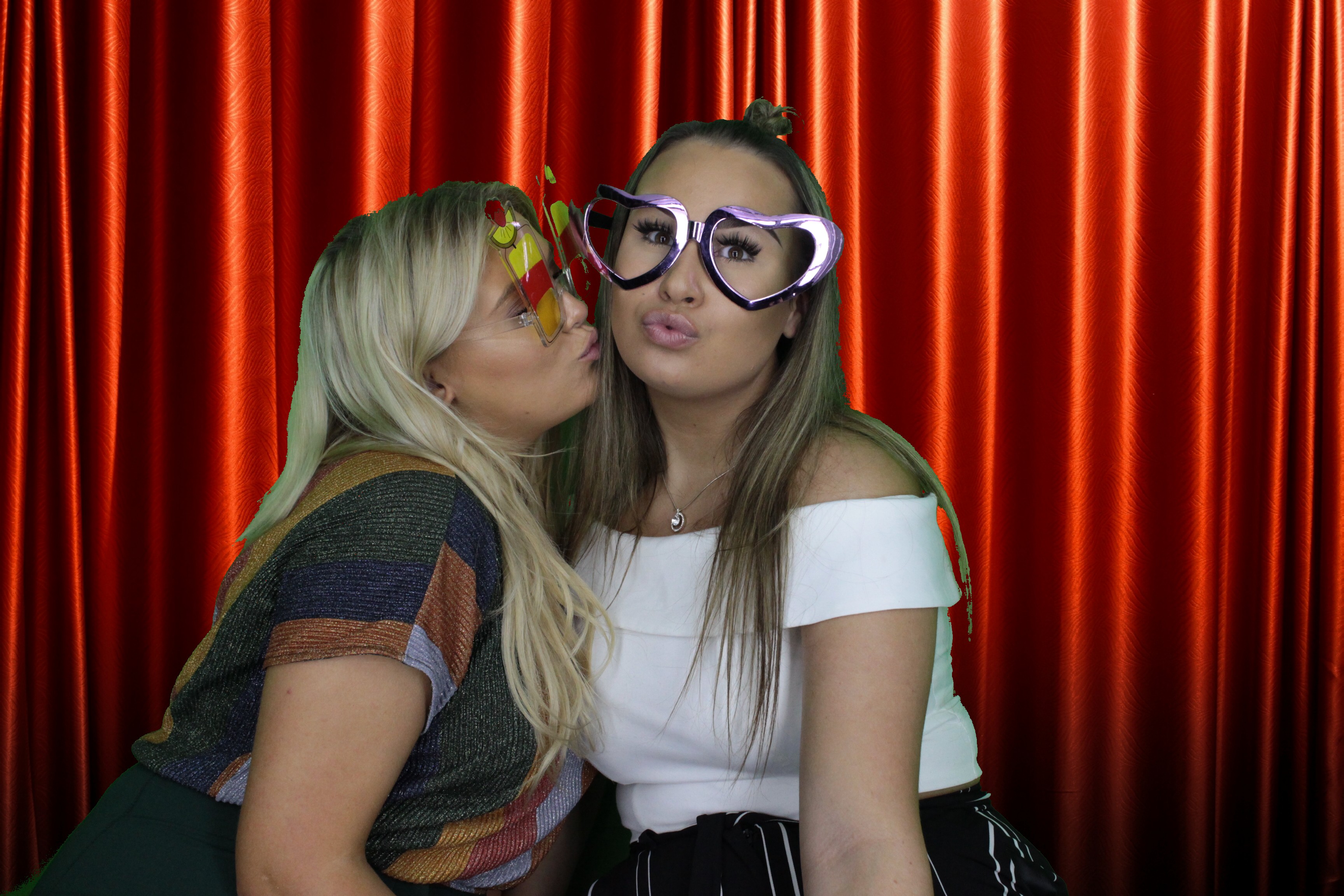 Gary's 60th Birthday | View more photos from the event at gallery.myphotoboothexperience.co.uk/u/MyPhotoBoothExperienceLtd/Garys-60th-Birthday